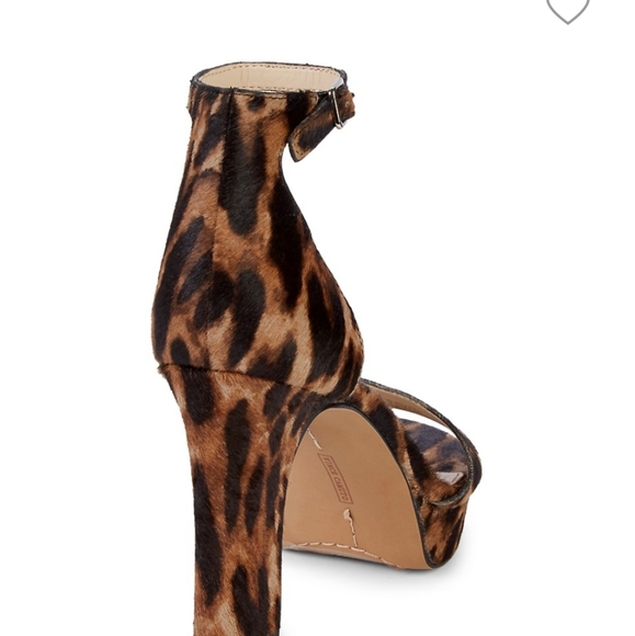 Vince Camuto leopard-print calf hair heeled shoes - Picture 2 of 5